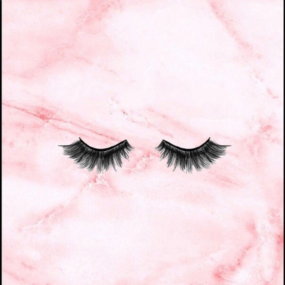 Meet your Posher, Denise - Picture 1 of 1